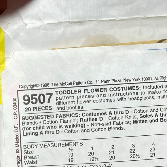 McCalls 9507 Toddler Flower Costumes Sewing Pattern CC (2-4) 1998 Uncut - Picture 4 of 8